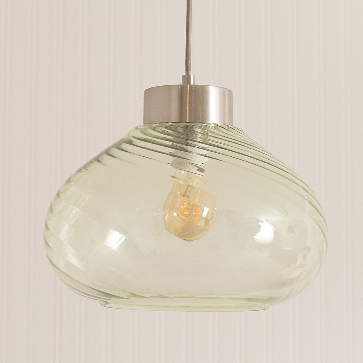 Courtney Brushed Metal Pendant Light with Spiral Glass Shade silver-coloured, SO'HOME