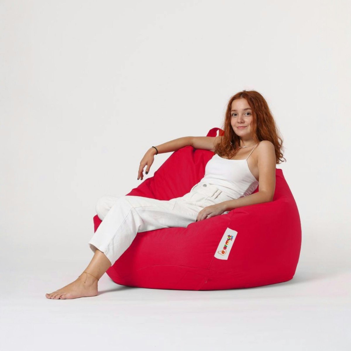 Pouf poire d'extérieur géant imperméable ARTA rouge, PIER IMPORT