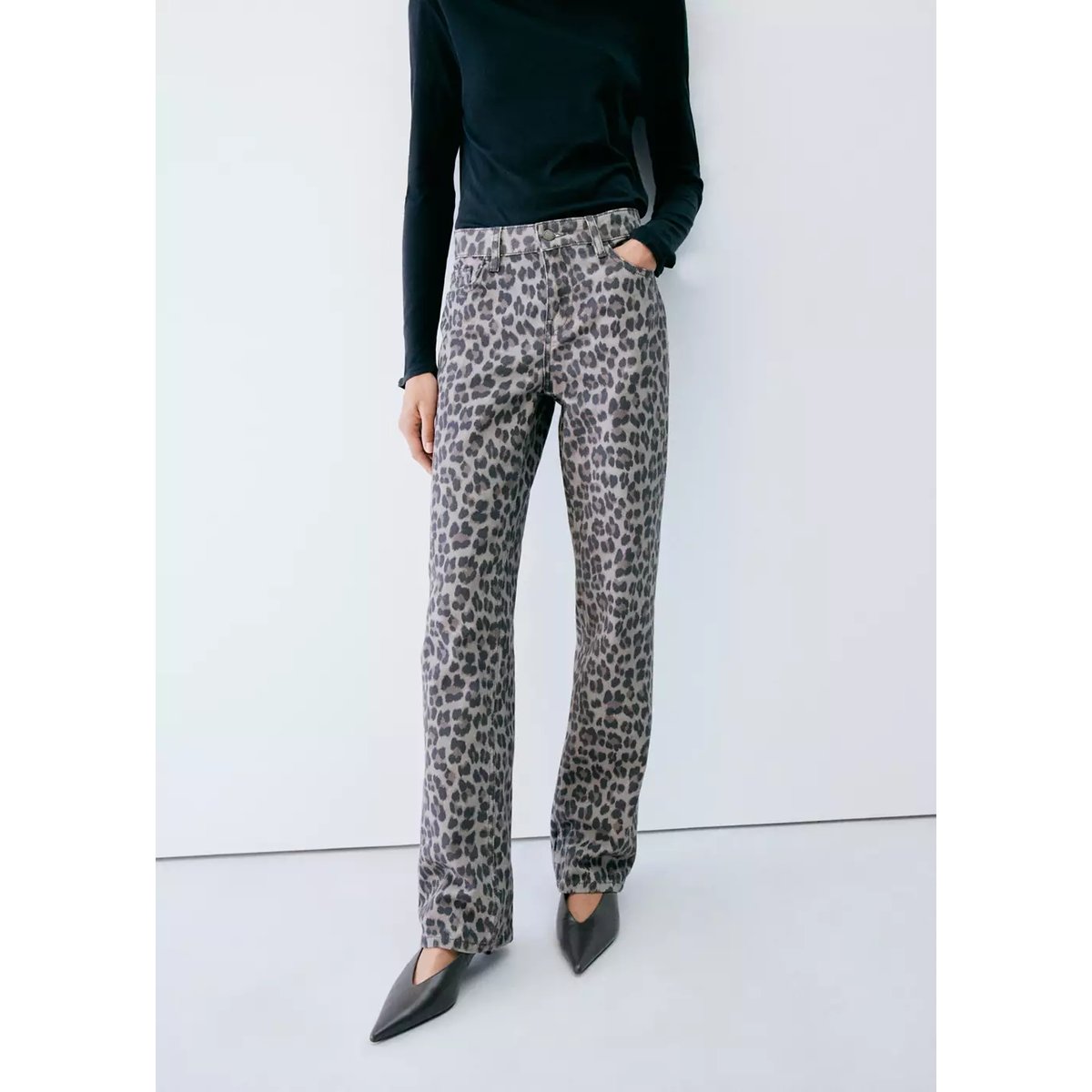Jean droit léopard gris denim, MANGO