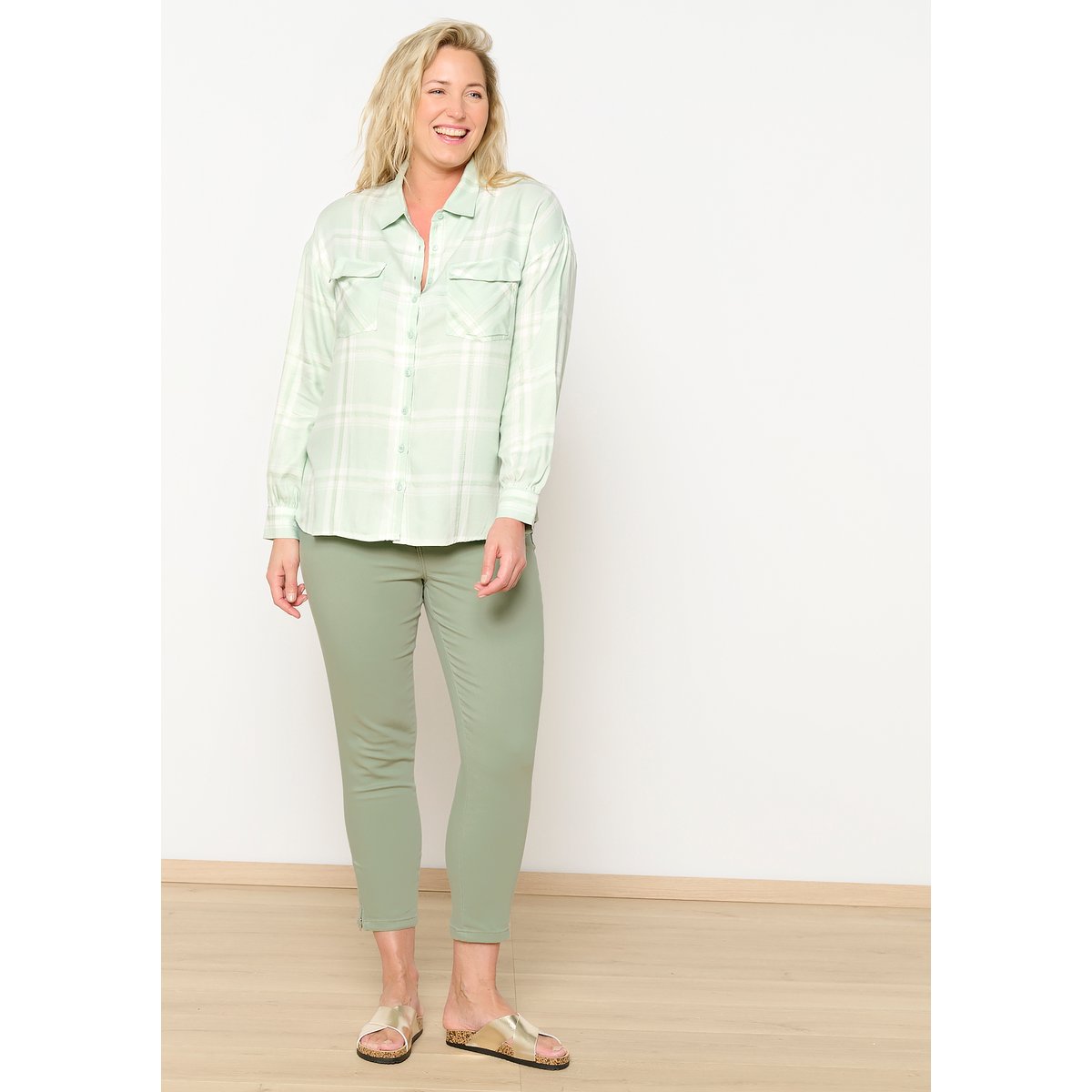 Chemise à carreaux avec fil textile vert pastel, LOLALIZA