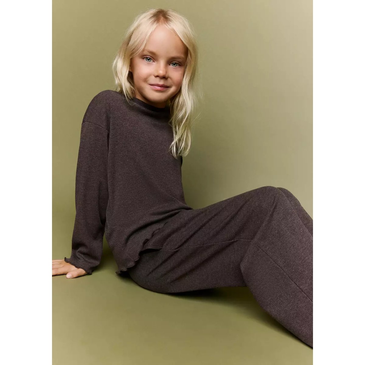T-shirt en maille détails festonnés chocolat, MANGO BABY