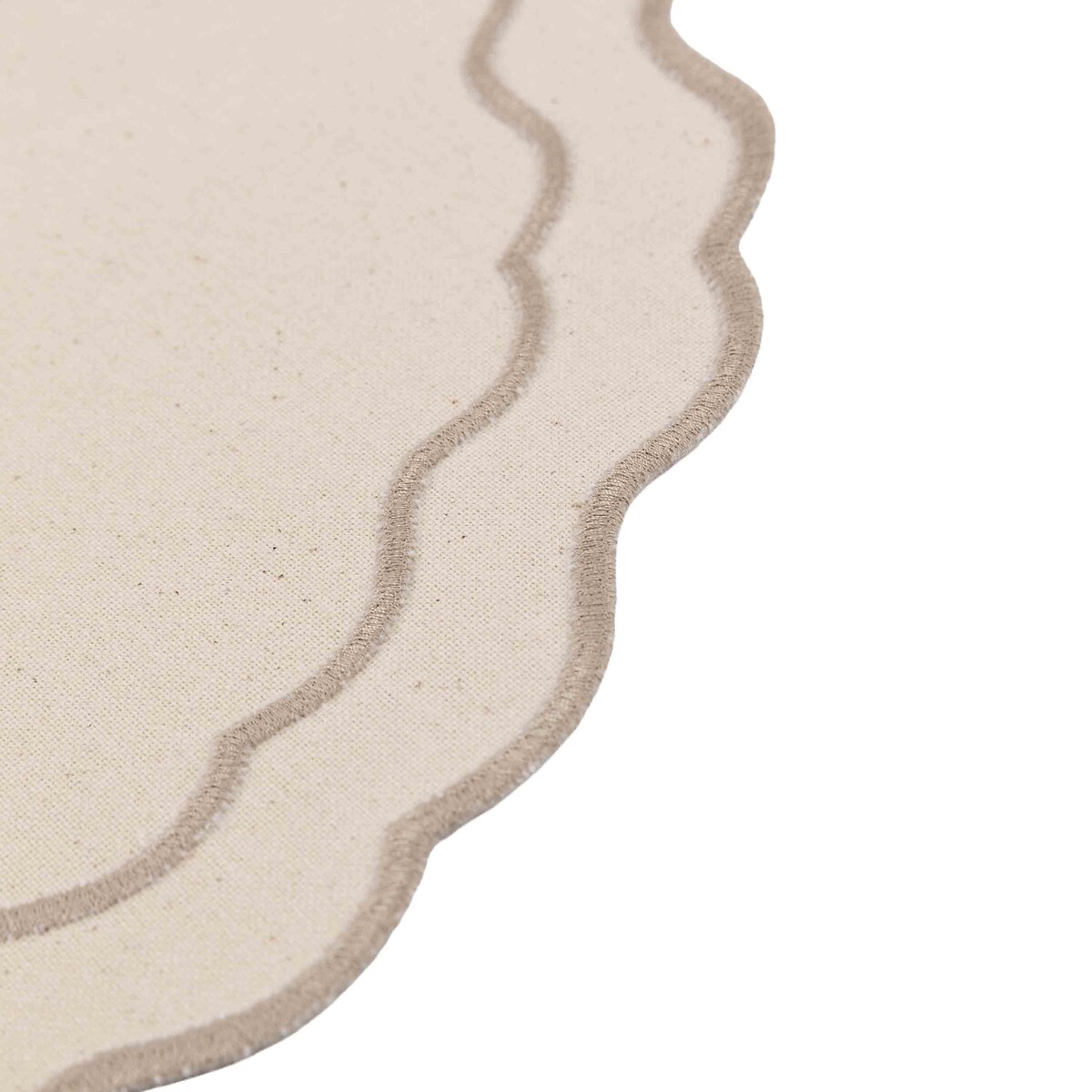 Set of 4 Scalloped Placemats cream, ÉDITÉ