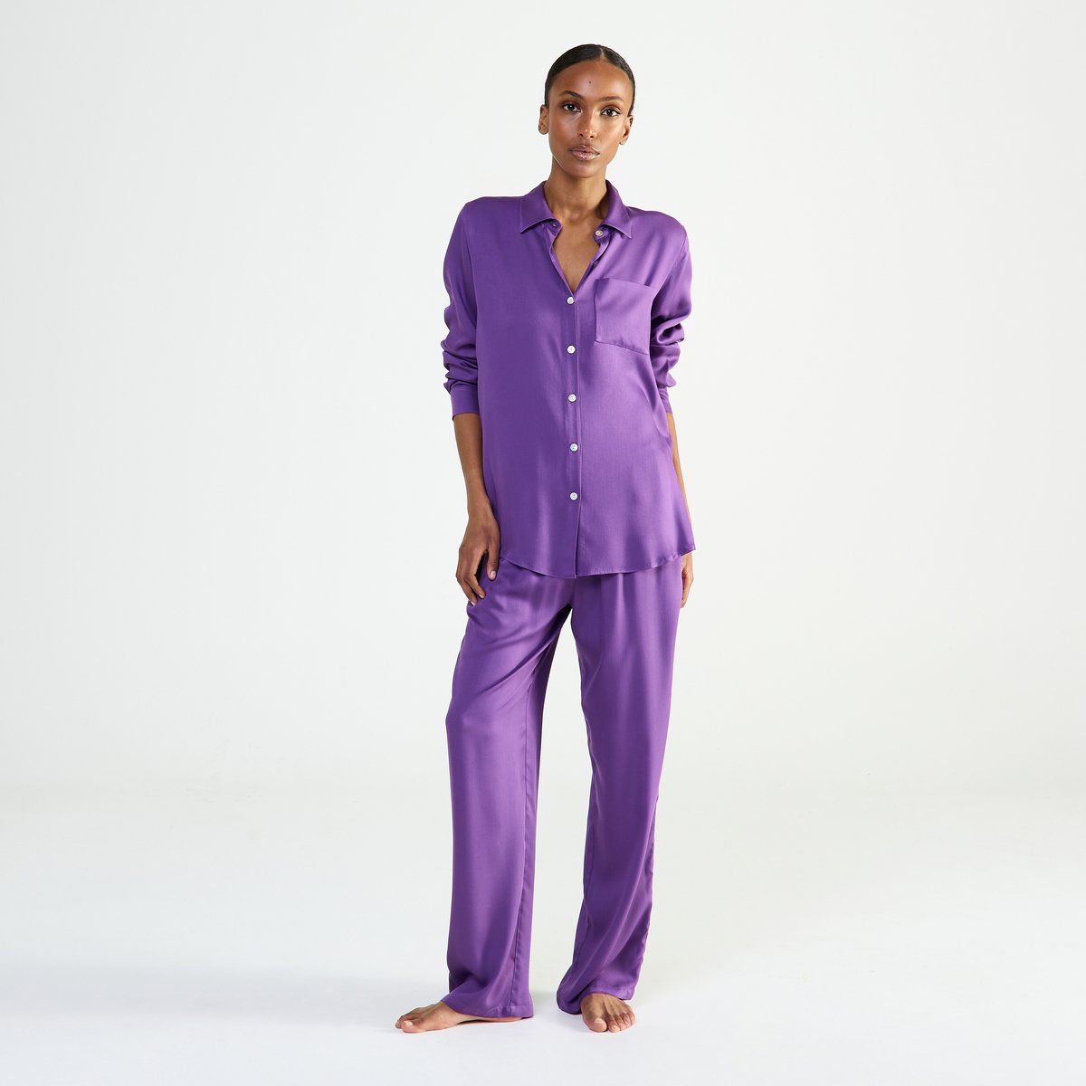 Pyjama col classique en satin SILLAGE violet, LAURENCE TAVERNIER