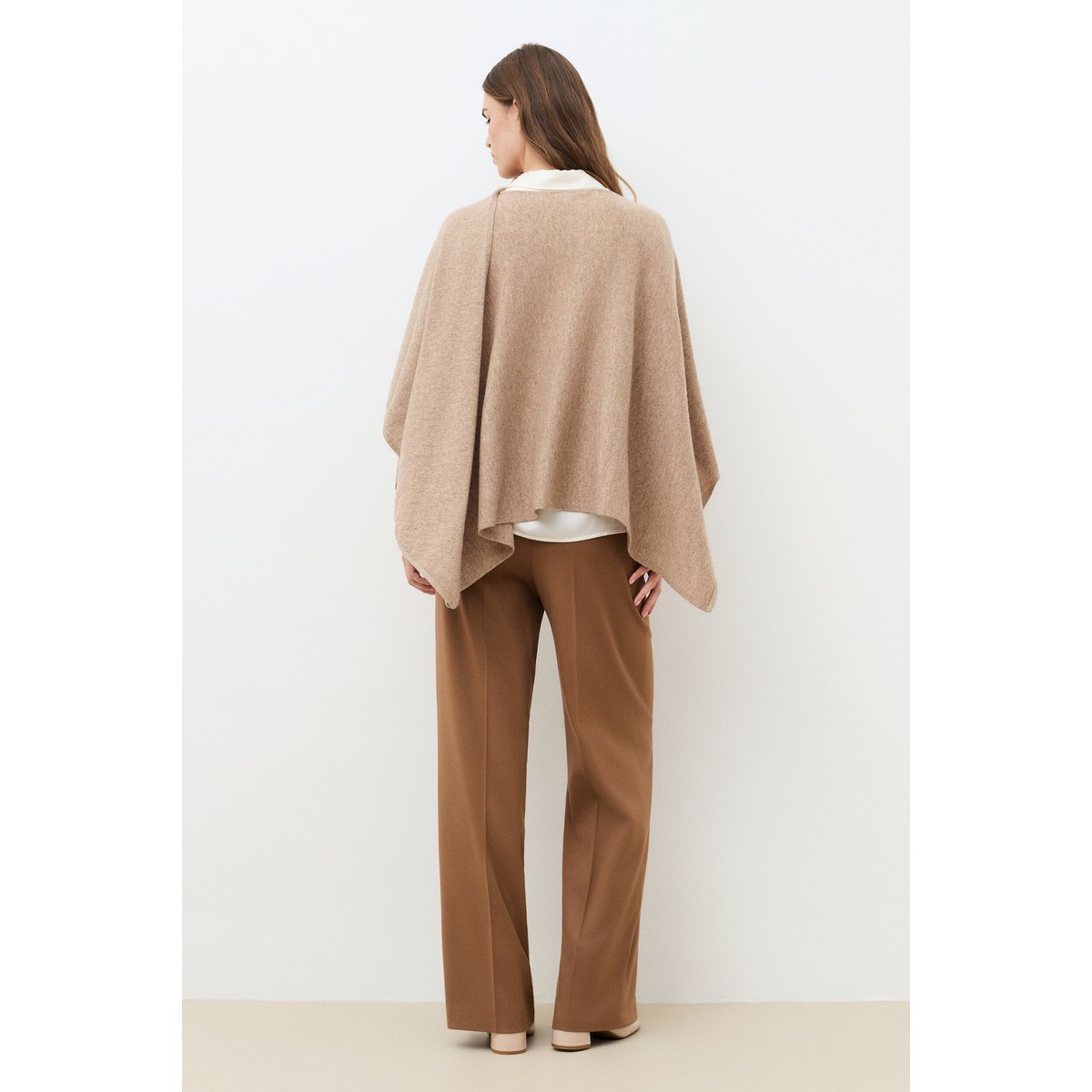 Poncho ample col bateau cachemire HIDRAP marron clair, CAROLL