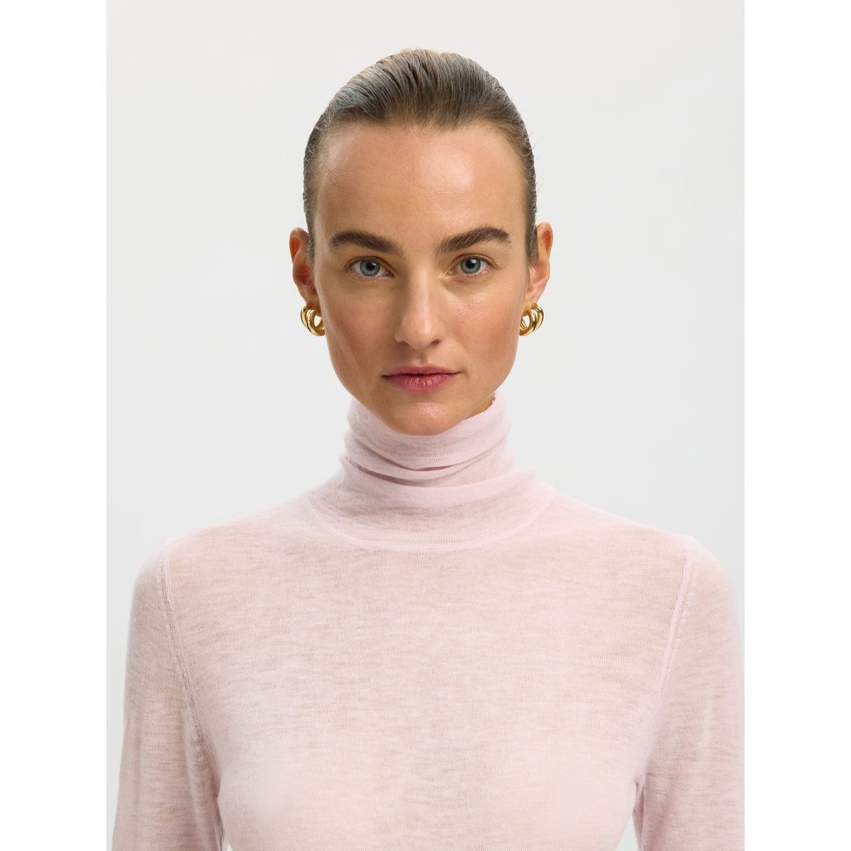 Col Roulé winsome orchid, SELECTED