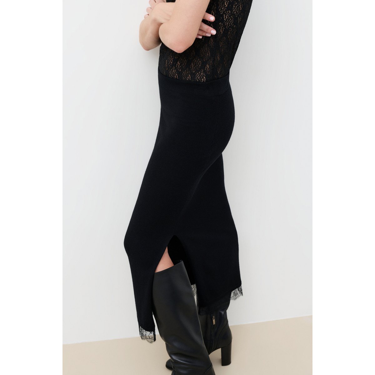 Jupe ajustée en maille JCLAUDINE noir, CAROLL