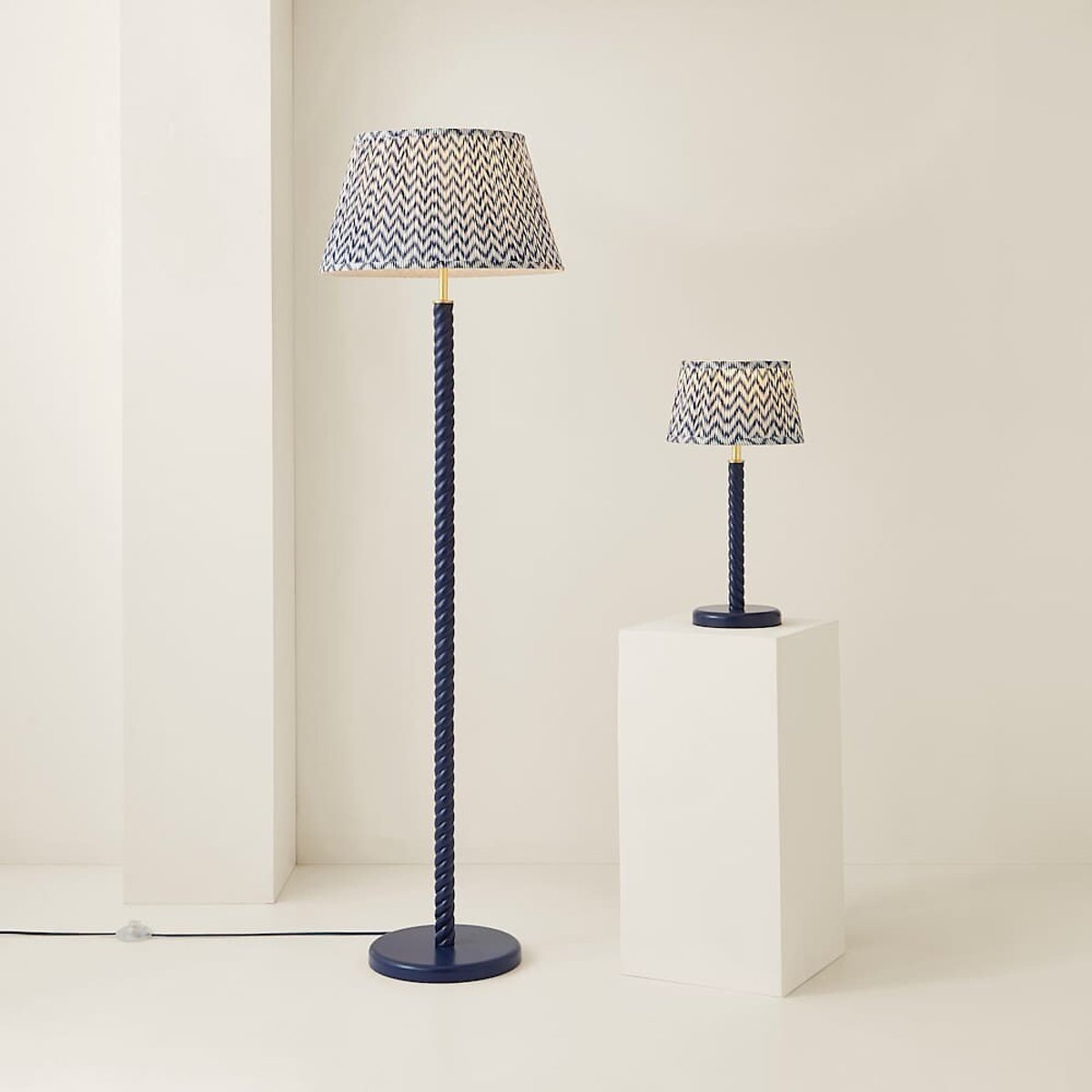 Amalia Twist Floor Lamp with Chevron Taper Shade navy blue, SO'HOME