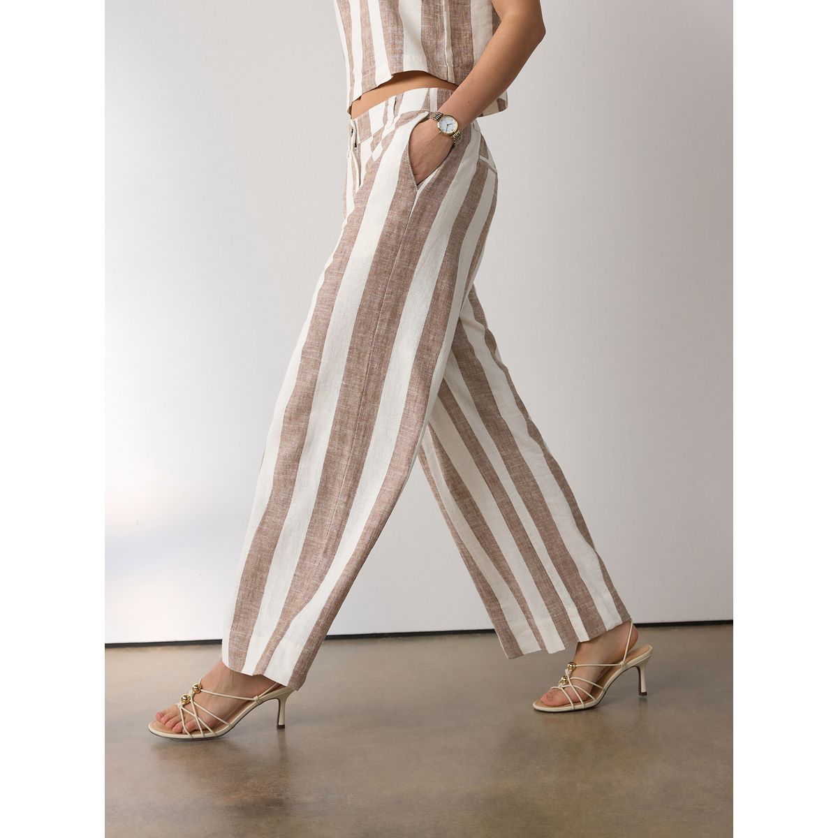 Pantalon large habillé en lin mélangé rayure neutre, NEXT