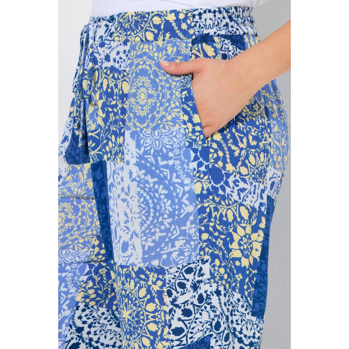 Pantalon Rose, jeu d'imprimés bleu, ULLA POPKEN