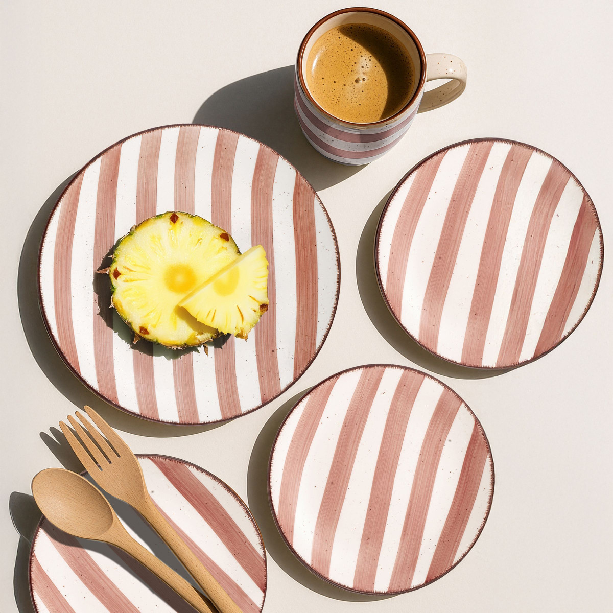 6 assiettes plates - RIVAGE rose, MEDARD DE NOBLAT