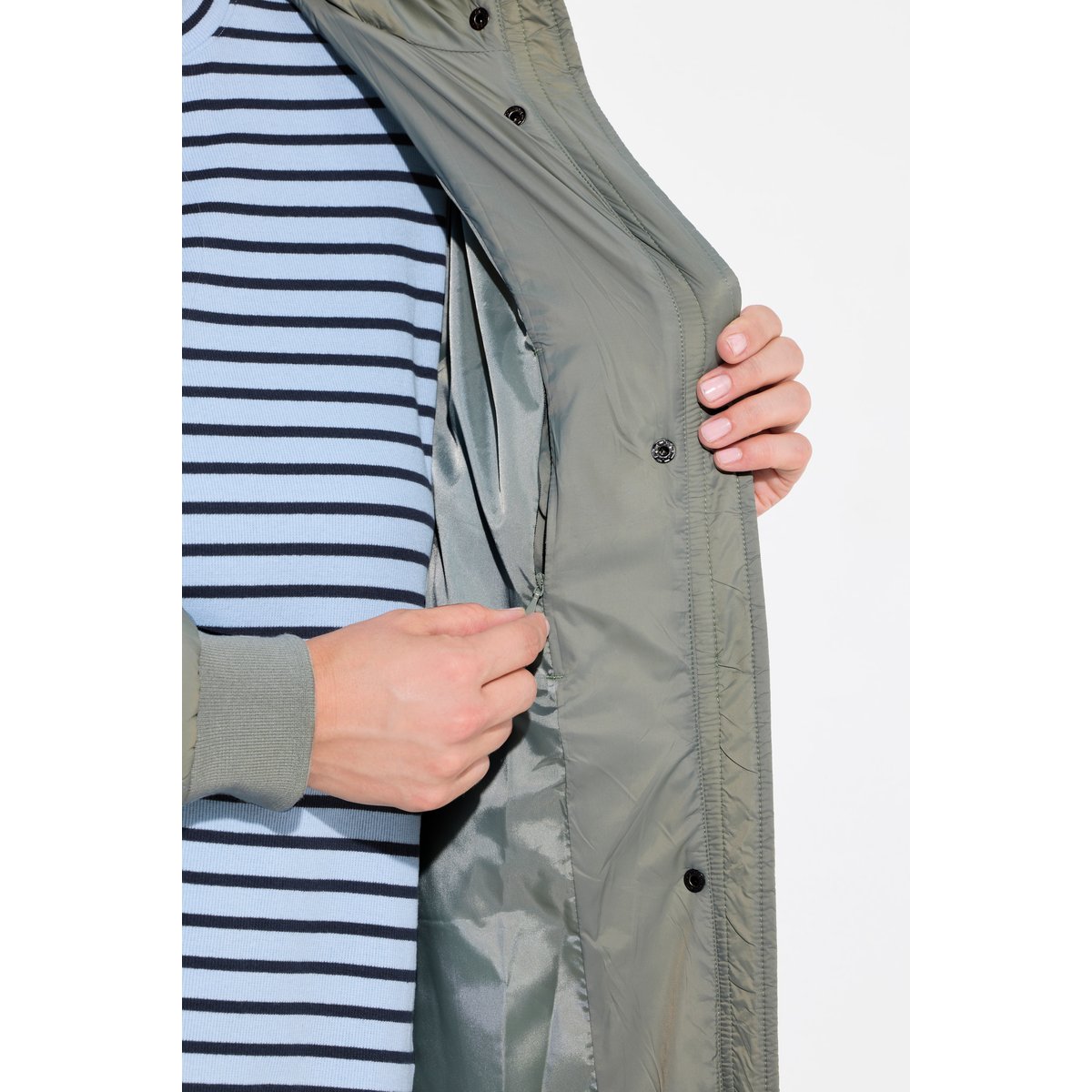 Manteau technique matelassé à capuche olive mat, ULLA POPKEN