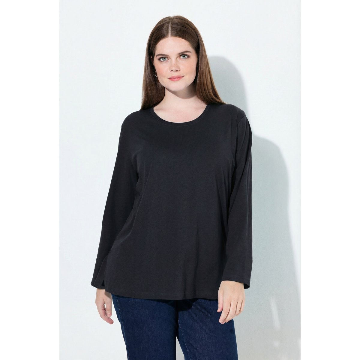 T-shirt décontracté à col rond et manches noir, ULLA POPKEN