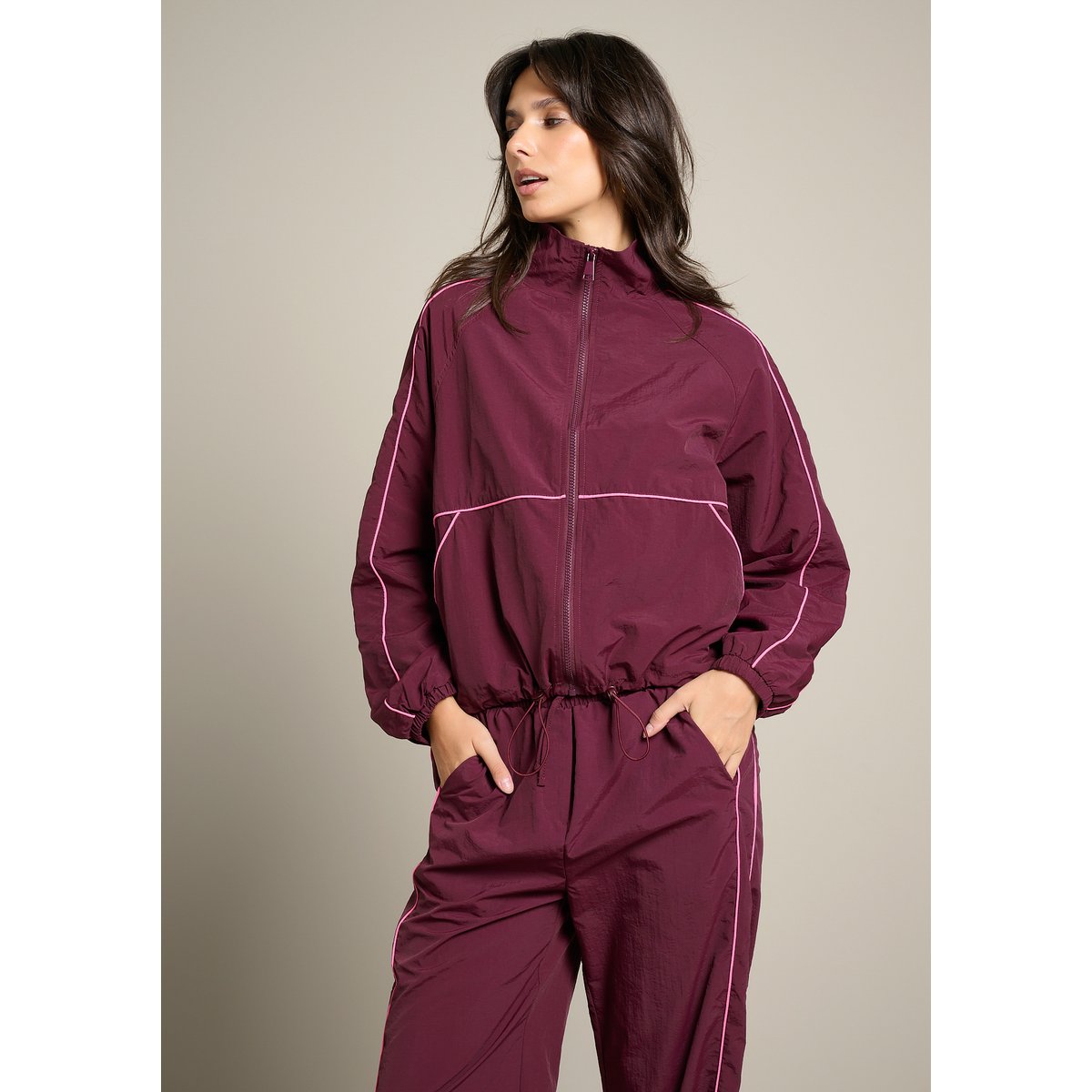 Veste zippée à passepoil bordeau wine, LOLALIZA