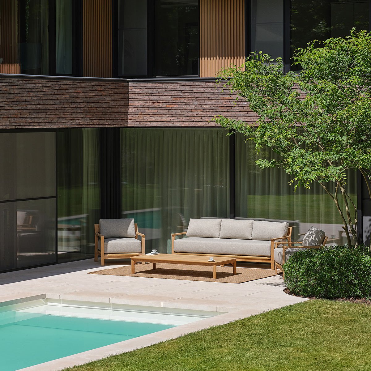 Fauteuil de jardin en teck avec coussins gris chiné PIANA gris_chine, BERAH GETAH