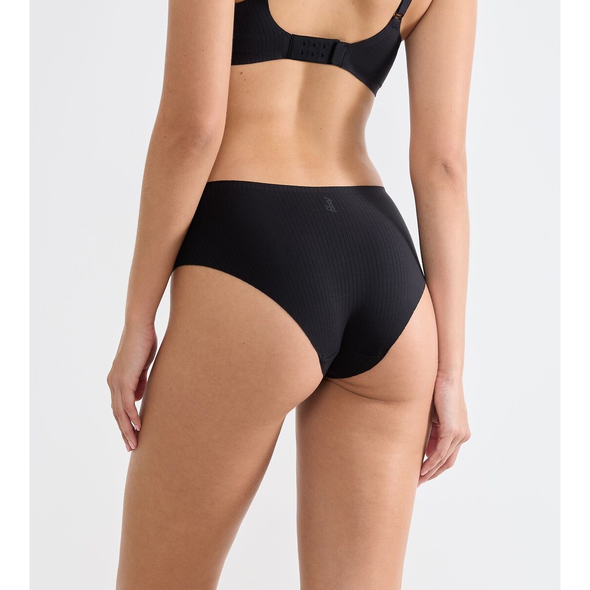 Culotte hipster ZERO FEEL PURE noir, SLOGGI