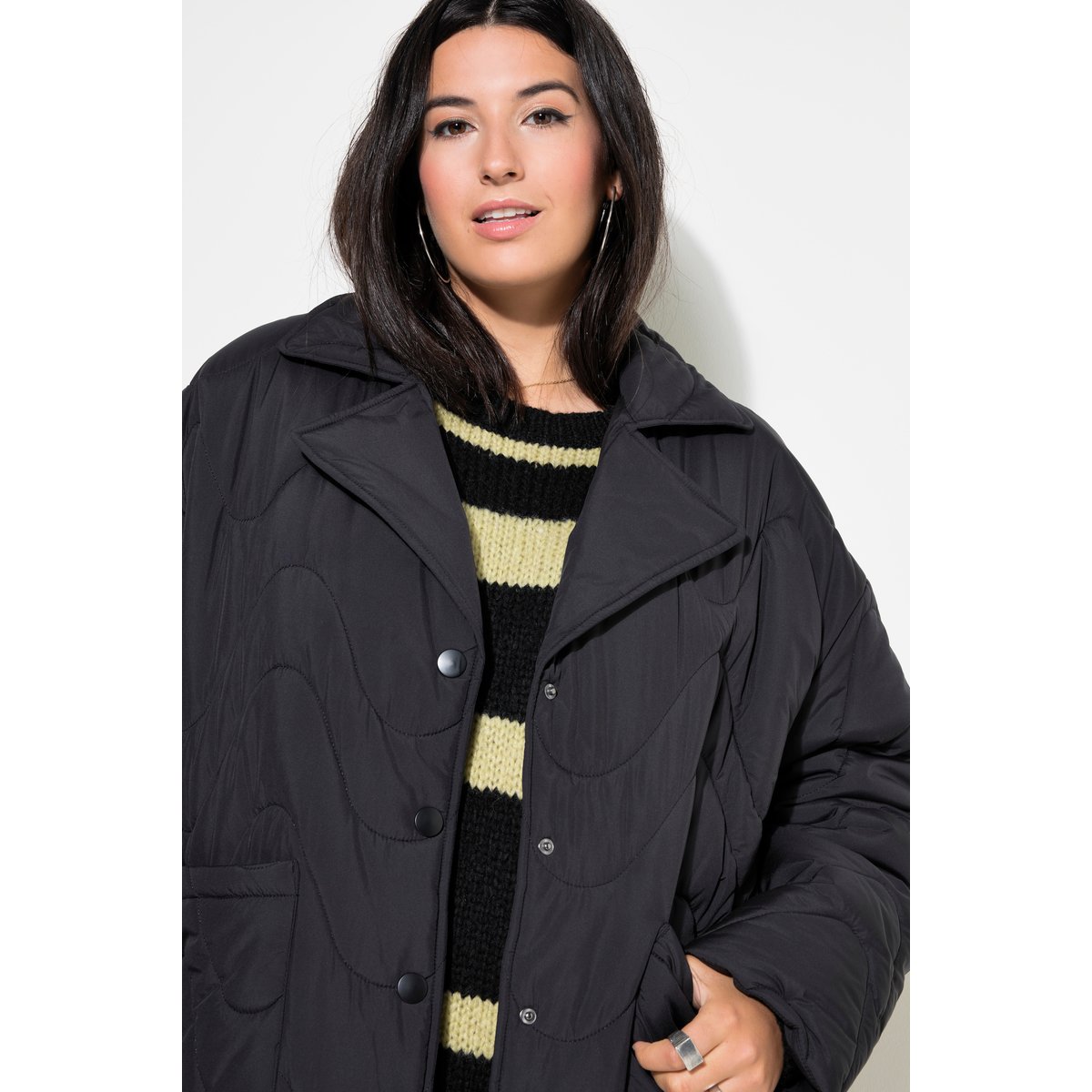 Veste surpiquée à matelassage ondulé noir, STUDIO UNTOLD