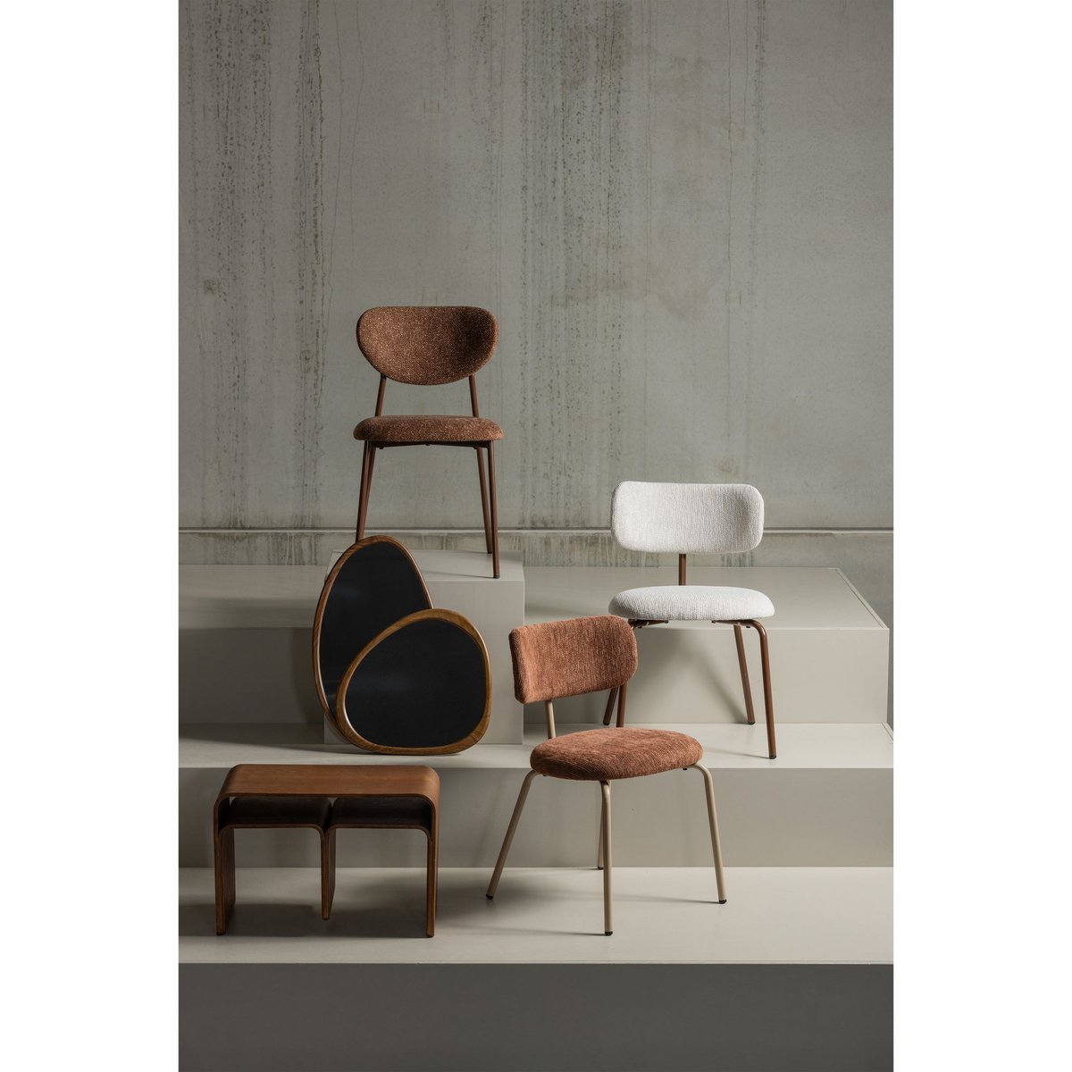 Lot de 2 chaises de table en polyester TRAVIS marron, WOOOD