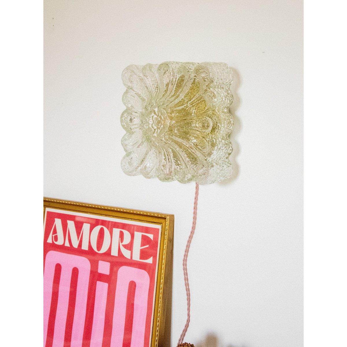 Applique carrée dorée en verre Suzette N°180 - Bon état doré, DEBONGOUT