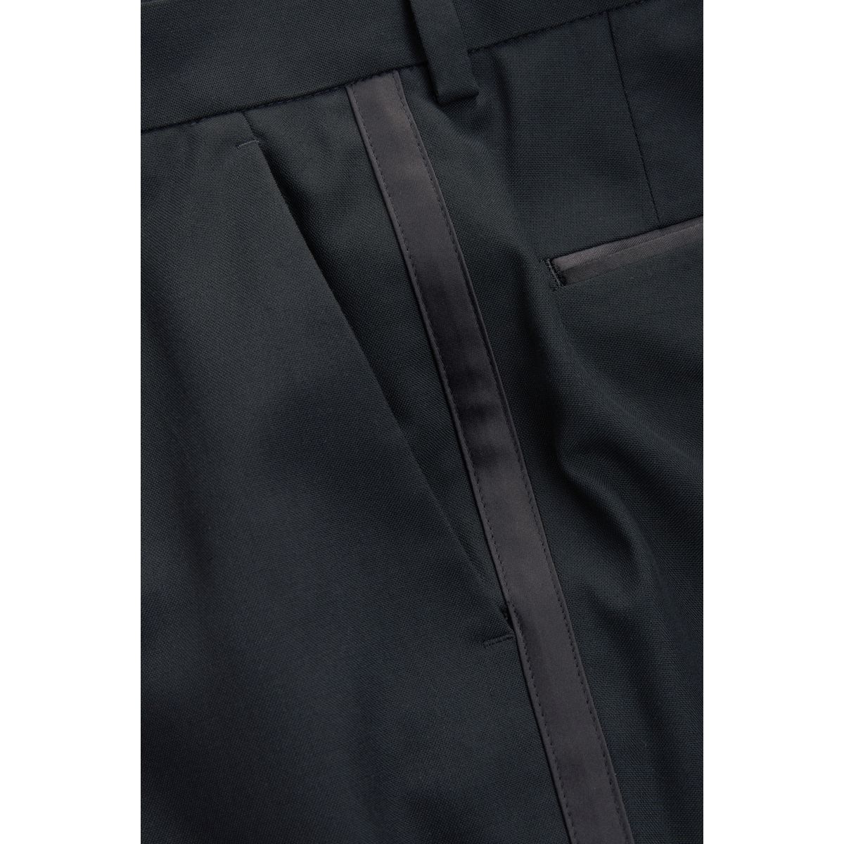Pantalon de costume smoking détail de la bande, NEXT