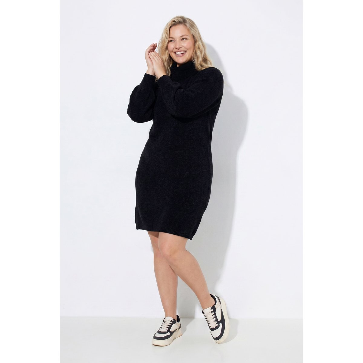 Robe en maille chenille, coupe évasée noir, ULLA POPKEN