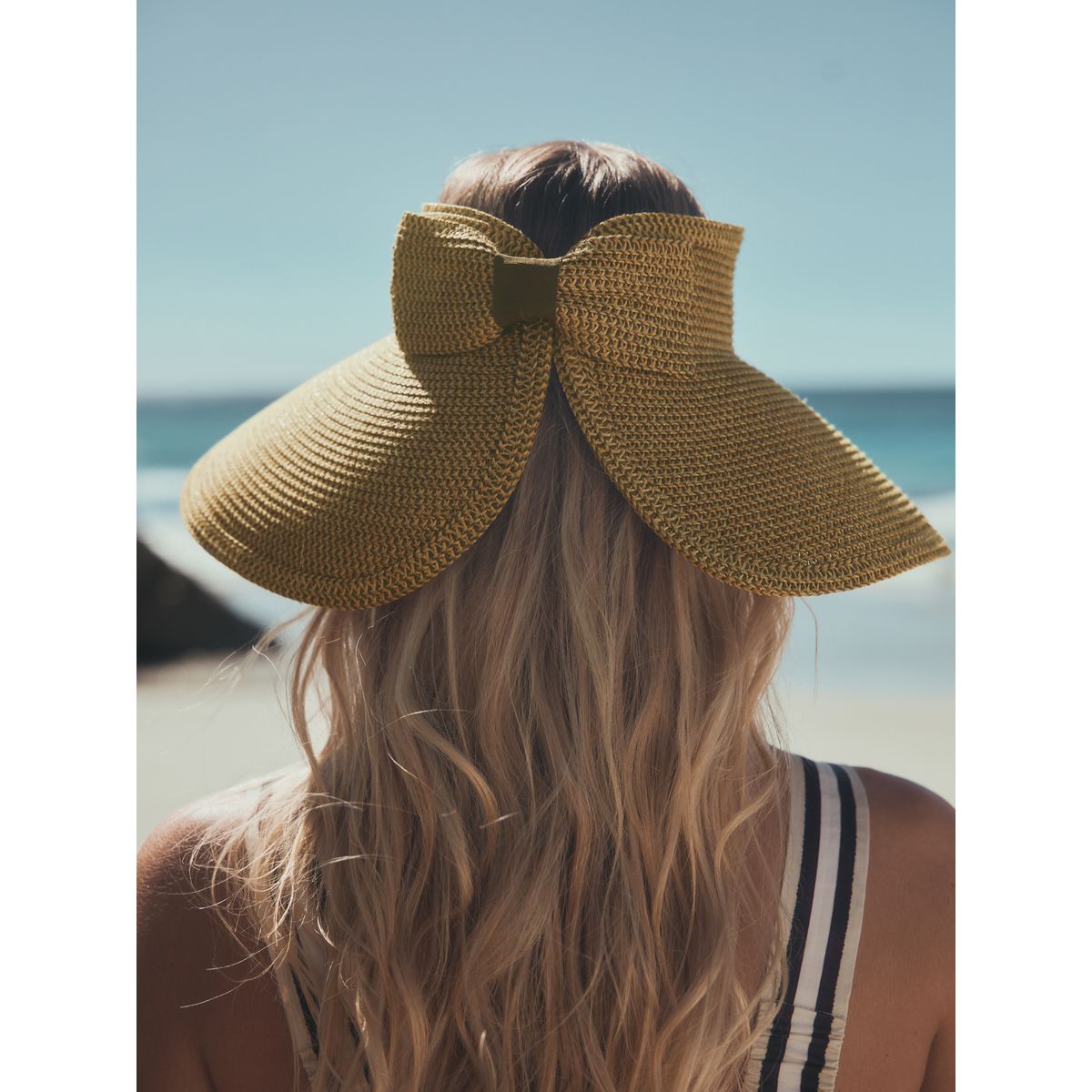 Chapeau pliable à visière et nœud naturel, NEXT