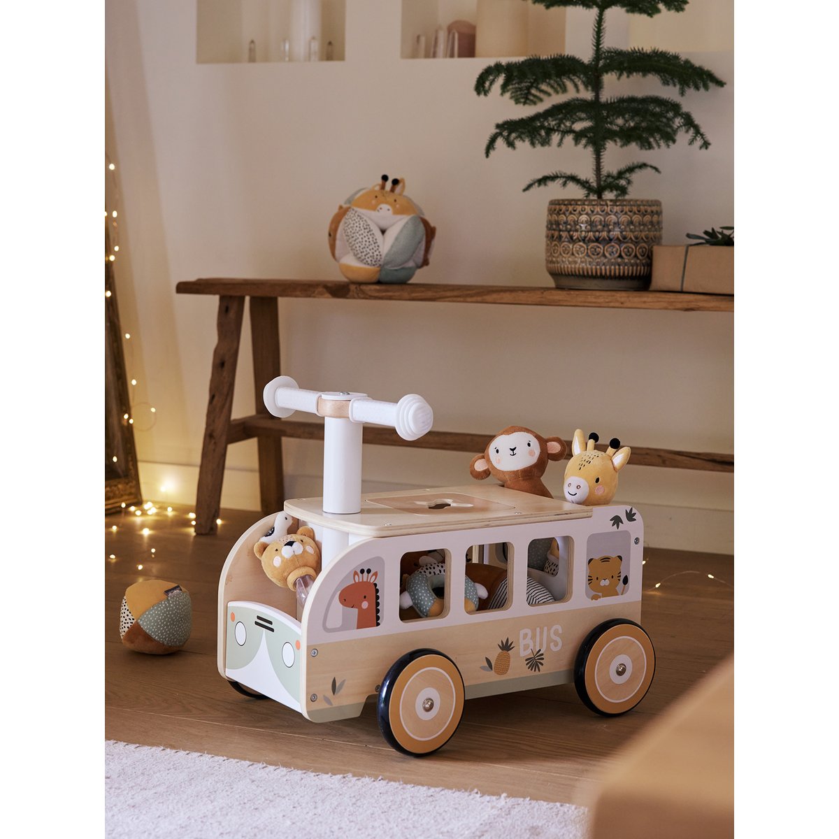 Porteur bus à doudous HANOÏ en bois blanc moyen uni avec decor, VERTBAUDET
