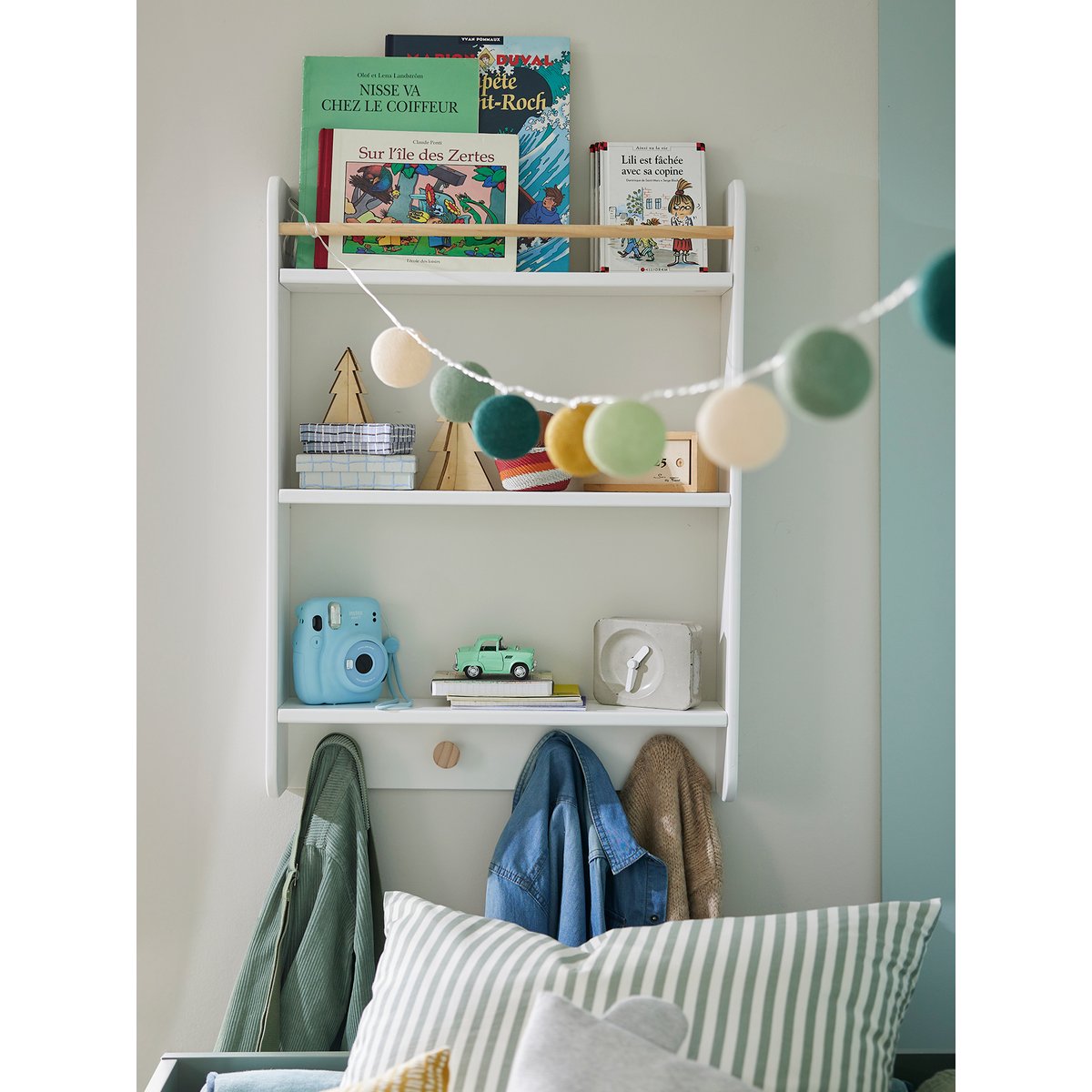Patères avec étagères pour livres - LIGNE CONFETTI blanc, VERTBAUDET