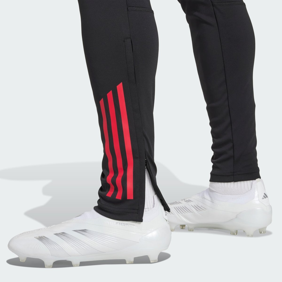 Pantalon D'entraînement Ajax Amsterdam Tiro 25 Competition Pantalon D'entraînement Ajax Amsterdam Tiro 25 Competition black / white / bold red, adidas Performance