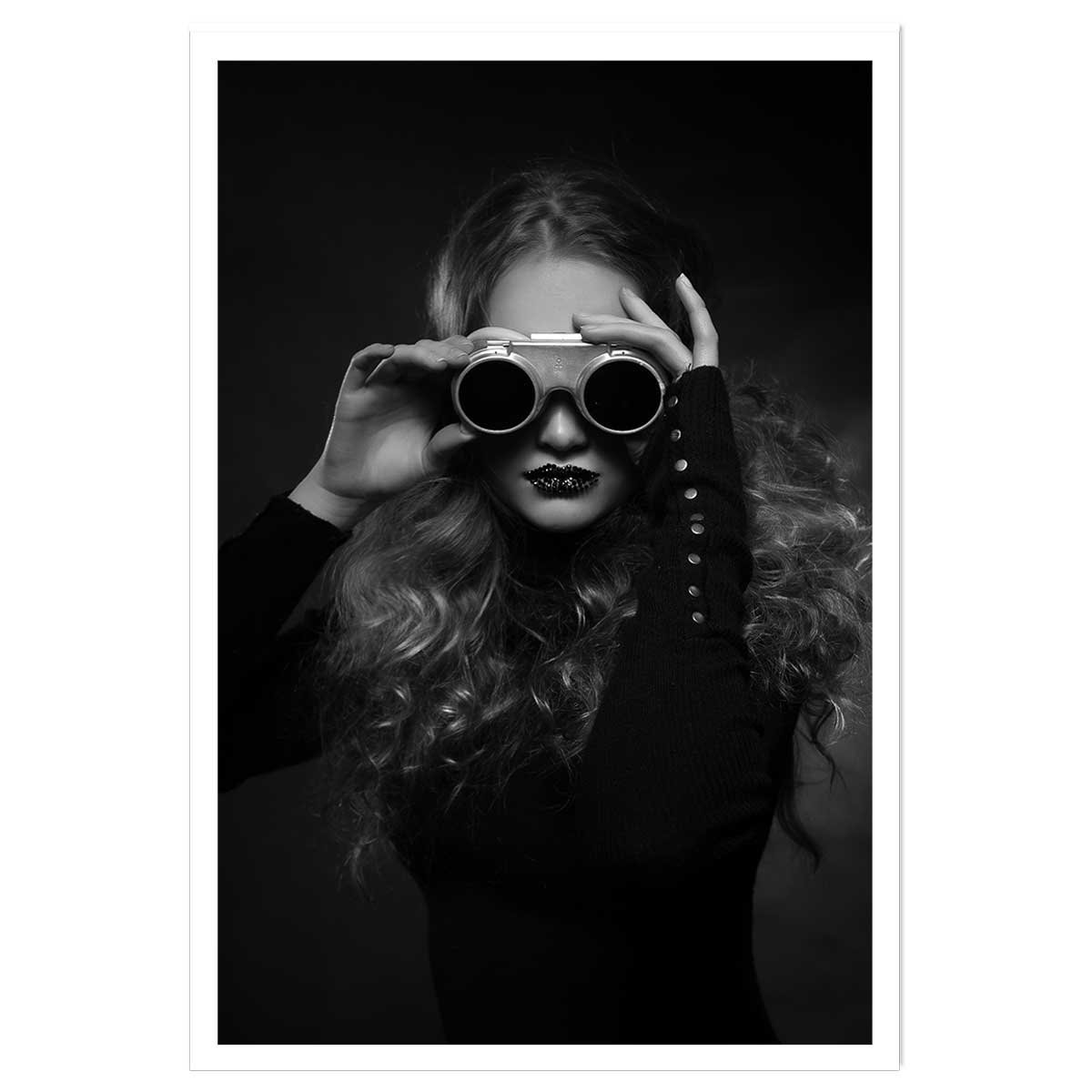 Affiche portrait de femme - Studio - Viki affiche seule, HEXOA