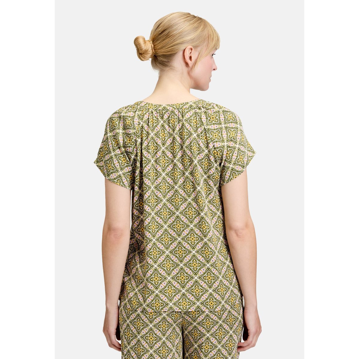 T-shirt façon blouse à motifs vert/violet, CARTOON