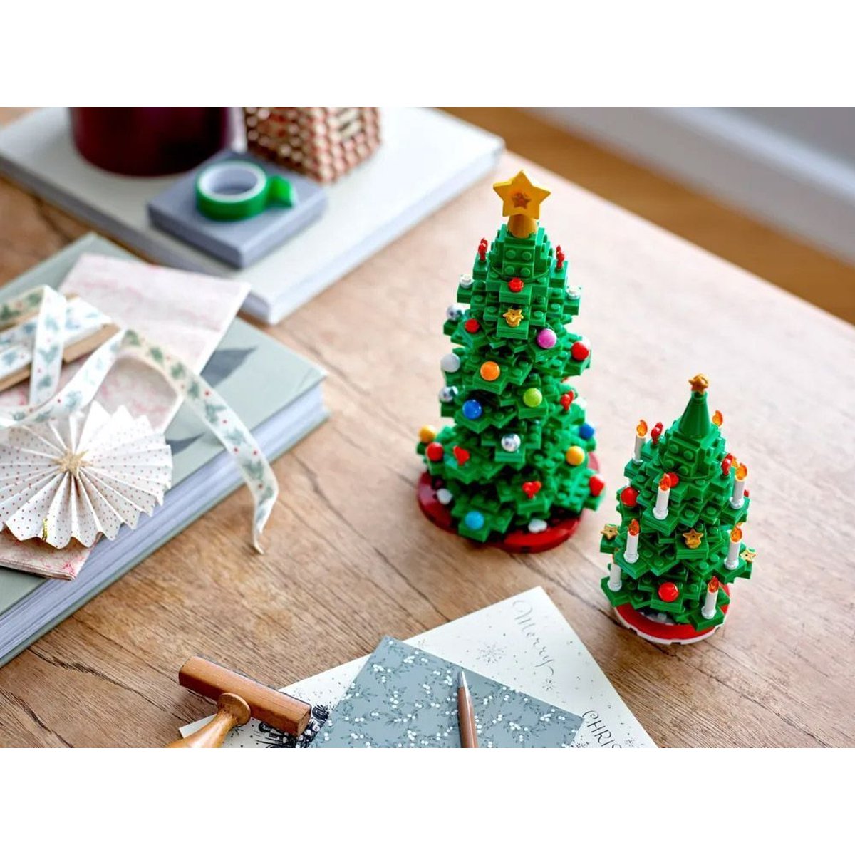40573 LEGO Le sapin de Noël multicolore, LEGO
