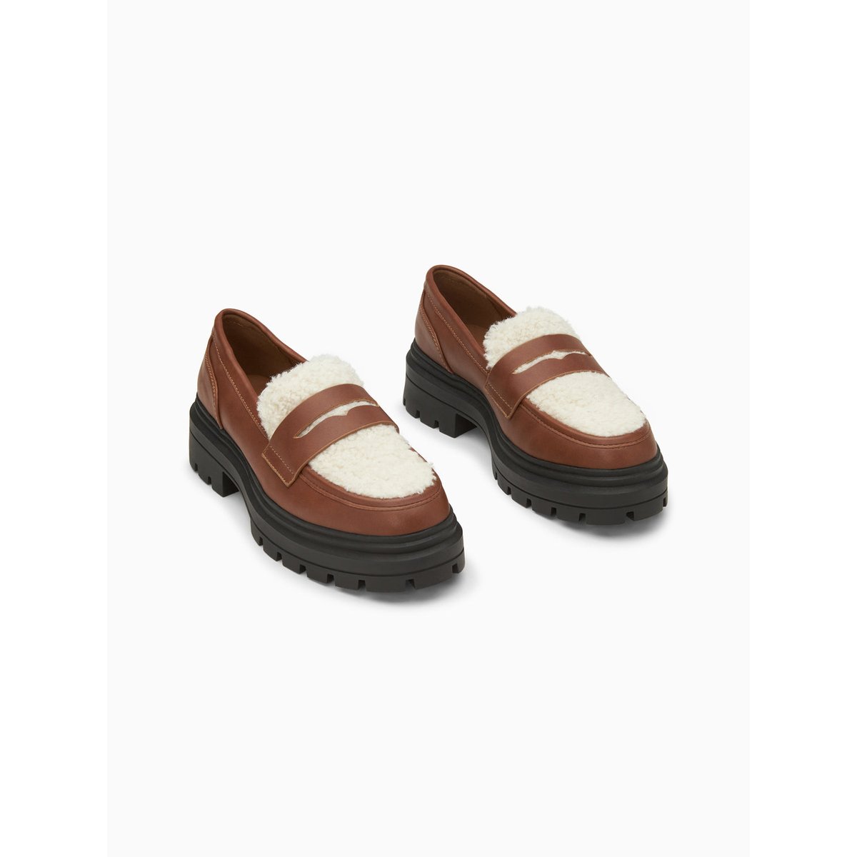 Mocassins Claudine en similicuir et sherpa marron, VANESSA WU