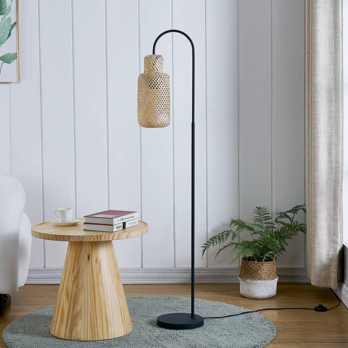 Lampadaire en métal, Venora bois clair, noir, LINDBY