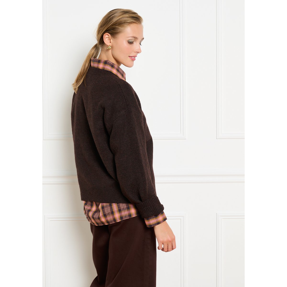 Pull à fleurs et sequins brun fonce chocolate, LOLALIZA