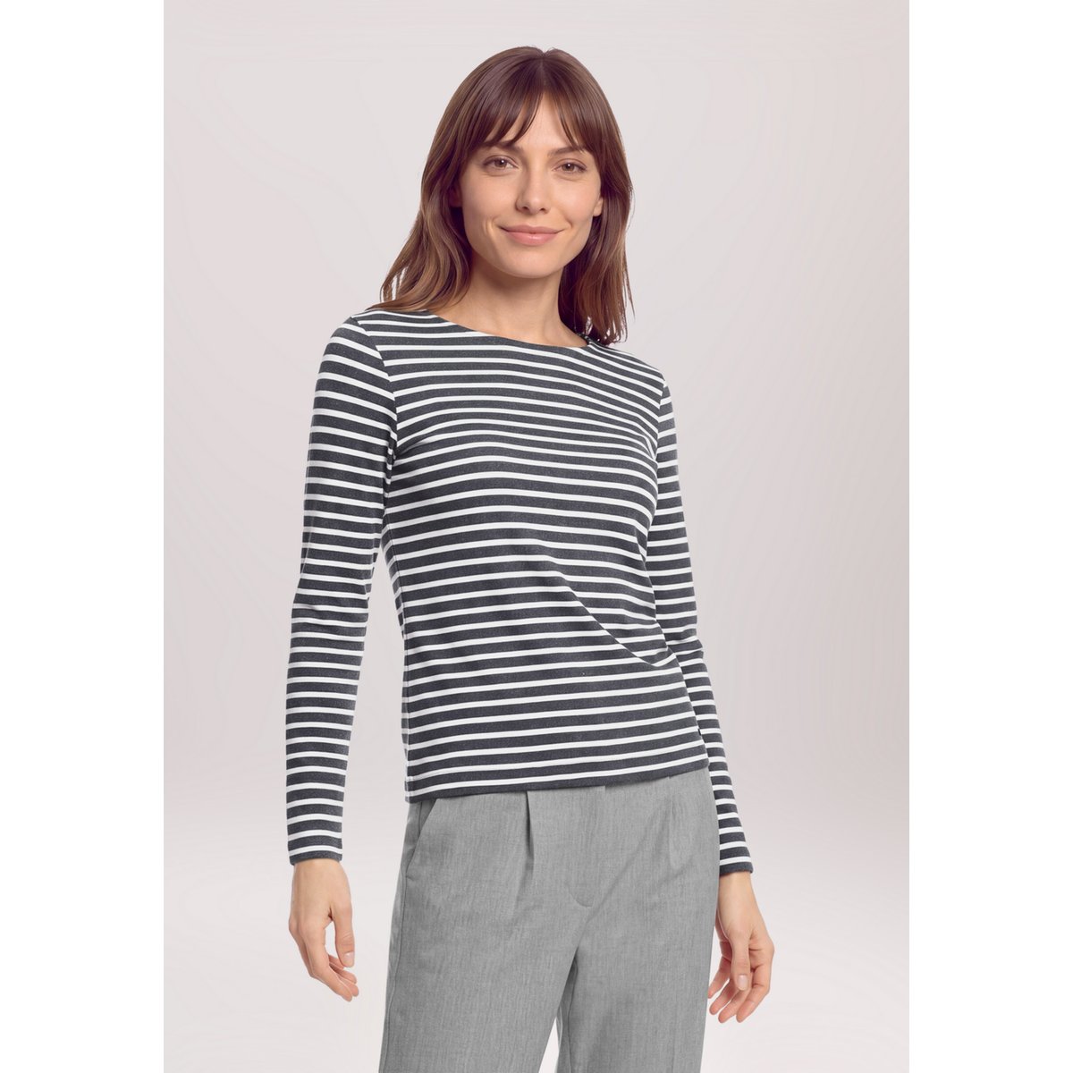 Haut casual à encolure bateau gris/blanc, BETTY & CO