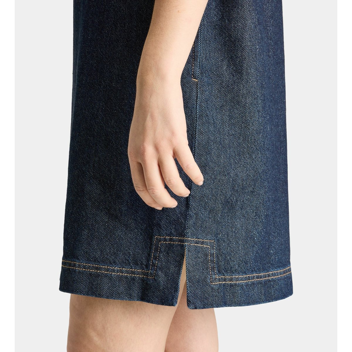 Robe digue droite et courte en denim de coton bleu foncé, GALERIES LAFAYETTE