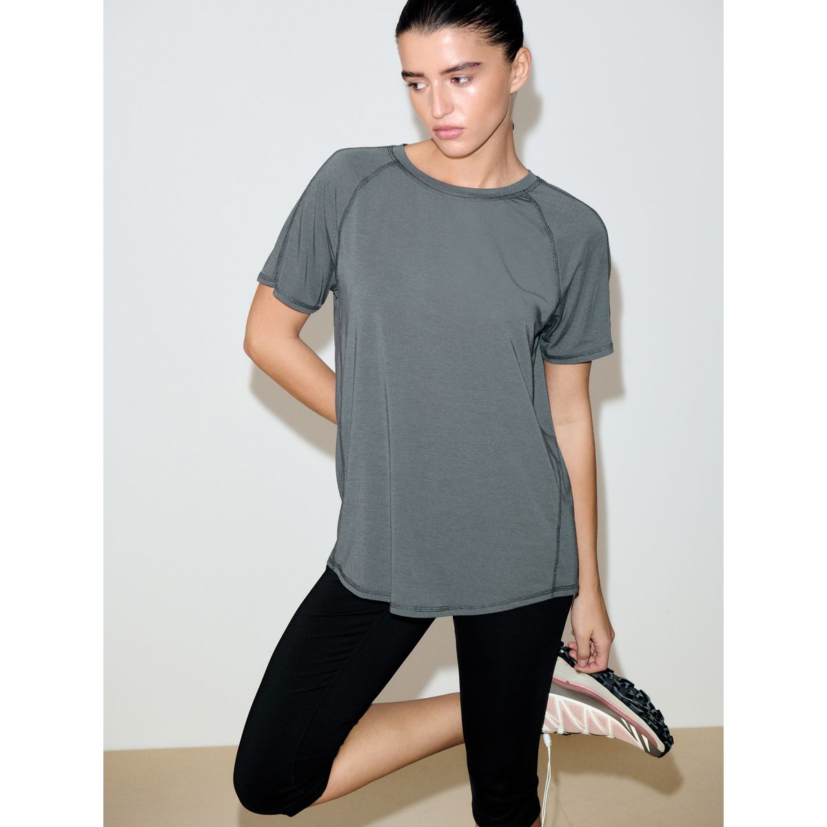 T-shirt ras du cou active à manches courtes gris anthracite, NEXT