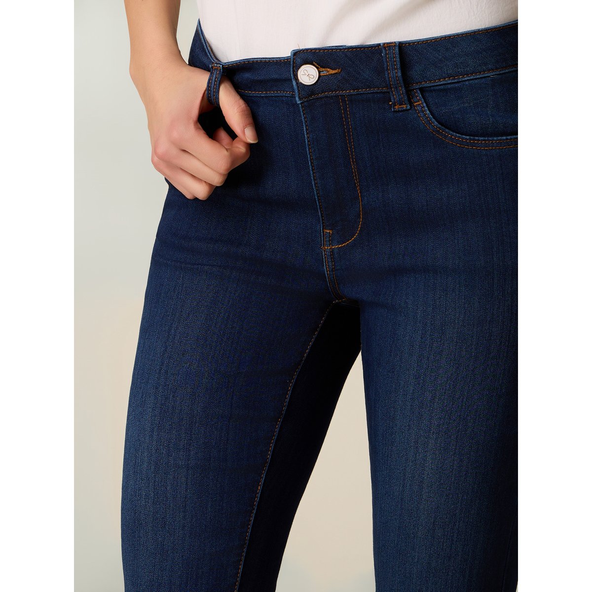Jean avec rivets décoratifs bleu, OLTRE