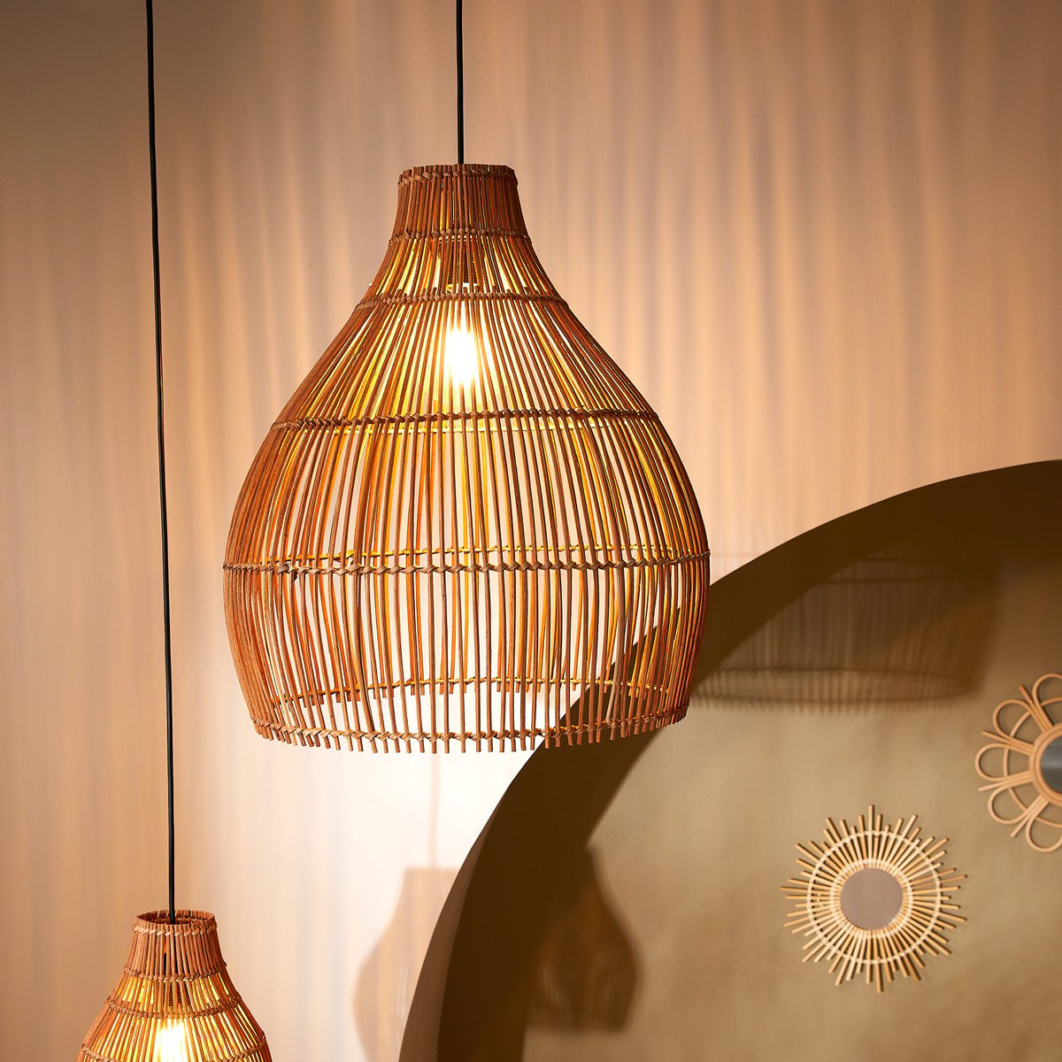 Suspension en rotin, ELONGO beige, INSPIRE