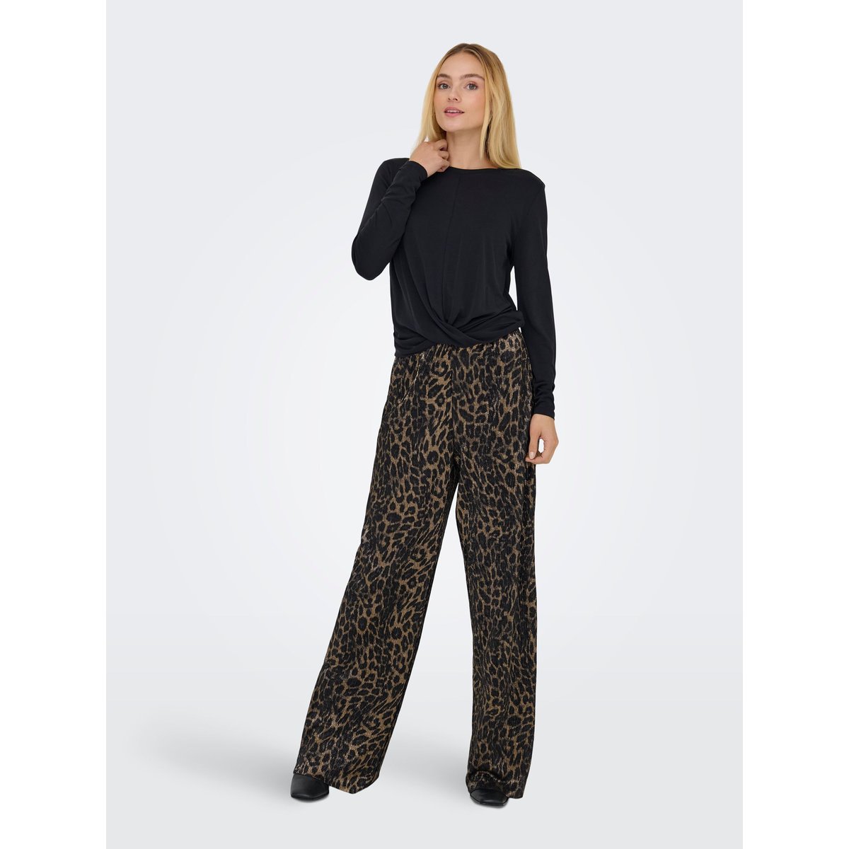 Top black 1, ONLY