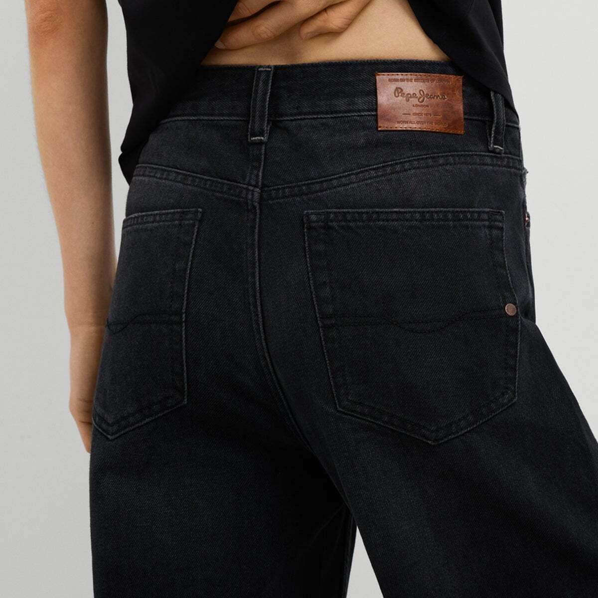 Belle - Jean Coupe Évasée, Taille Haute 11,5 oz noir/noir rigide den, PEPE JEANS