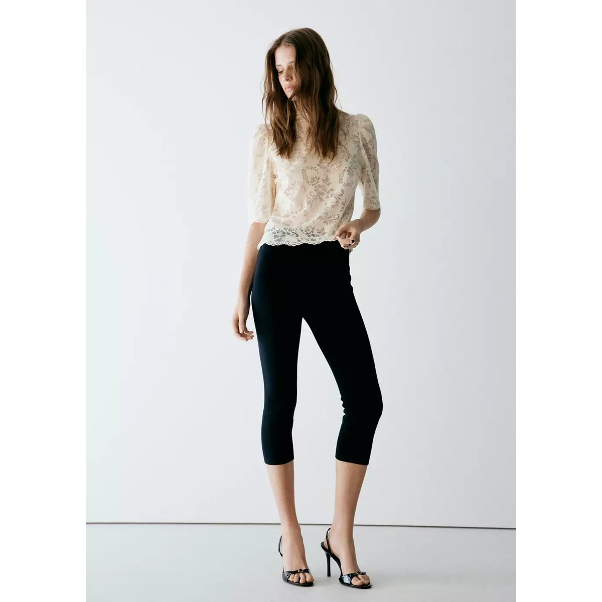 Blouse guipure écru, MANGO