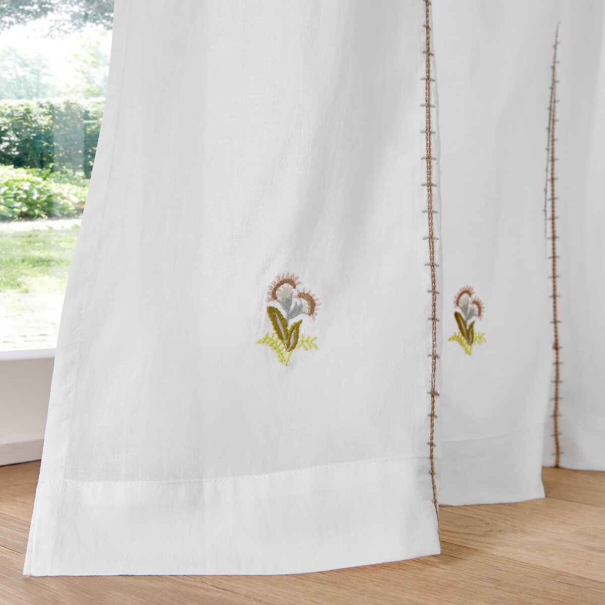 Voilage en coton brodé, SHIMANI imprimé fleur/blanc, LA REDOUTE INTERIEURS
