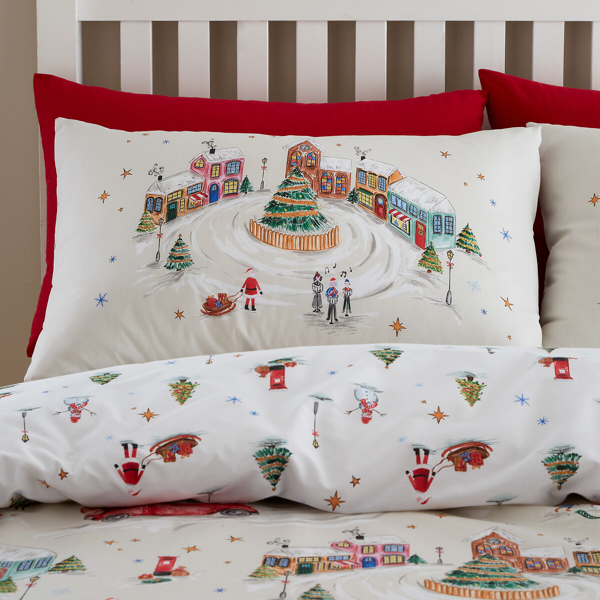 Christmas Town Duvet Cover and Pillowcase Set natural, CATHERINE LANSFIELD
