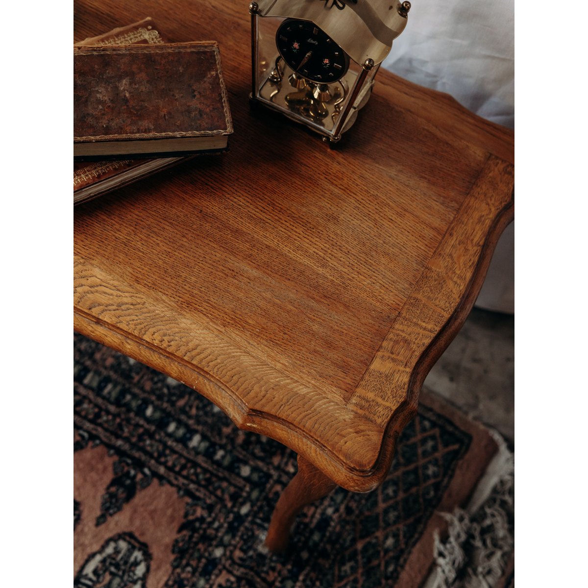 Table basse en bois clair Léonie N°338 - Bon état bois, DEBONGOUT