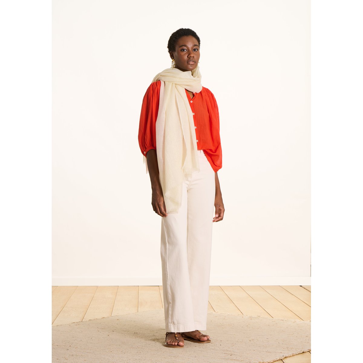 Foulard à fines rayures verticales fil textile ecru, LA FEE MARABOUTEE