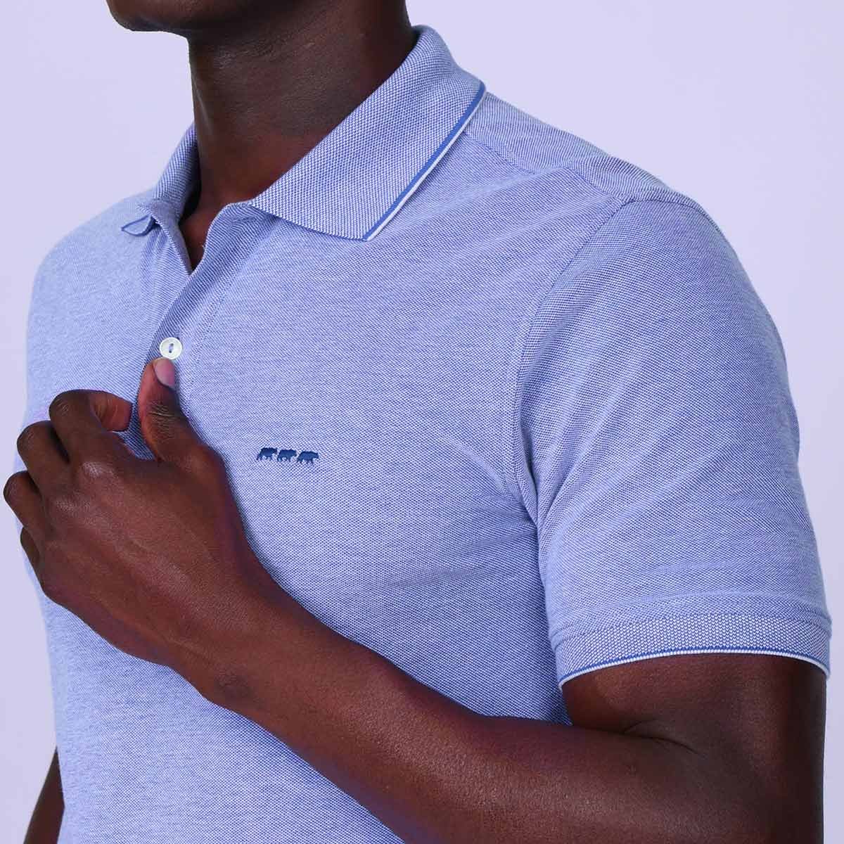 Polo chiné bleu, MISE AU GREEN