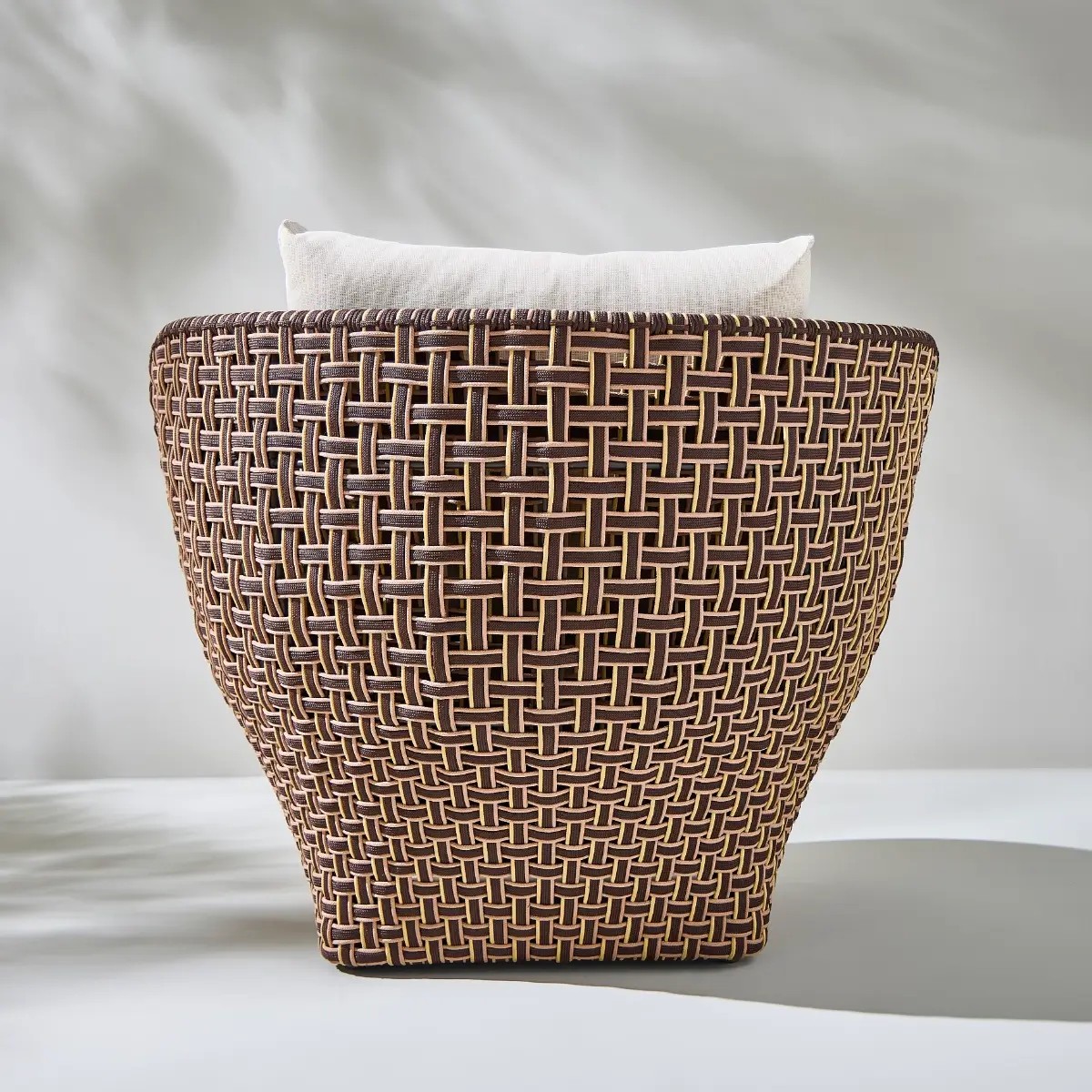 Fauteuil tournant de jardin TALI rouge, ORCHID EDITION