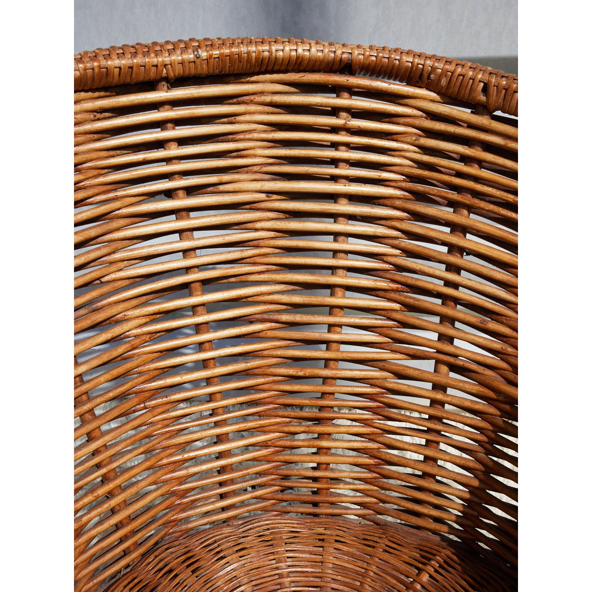 Ensemble de table et fauteuils en rotin vintage Ange N°28 - Bon état bois clair, DEBONGOUT