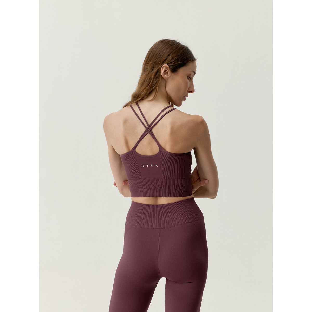 Brassière de sport femme Naia maintien moyen bretelles coussinets amovibles vin cerise, BORN